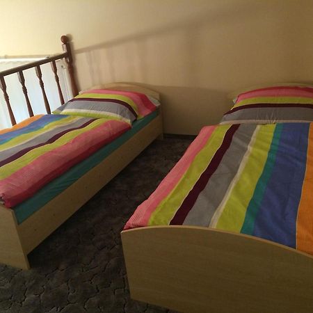 Civis Gold Apartman Debrecen Esterno foto