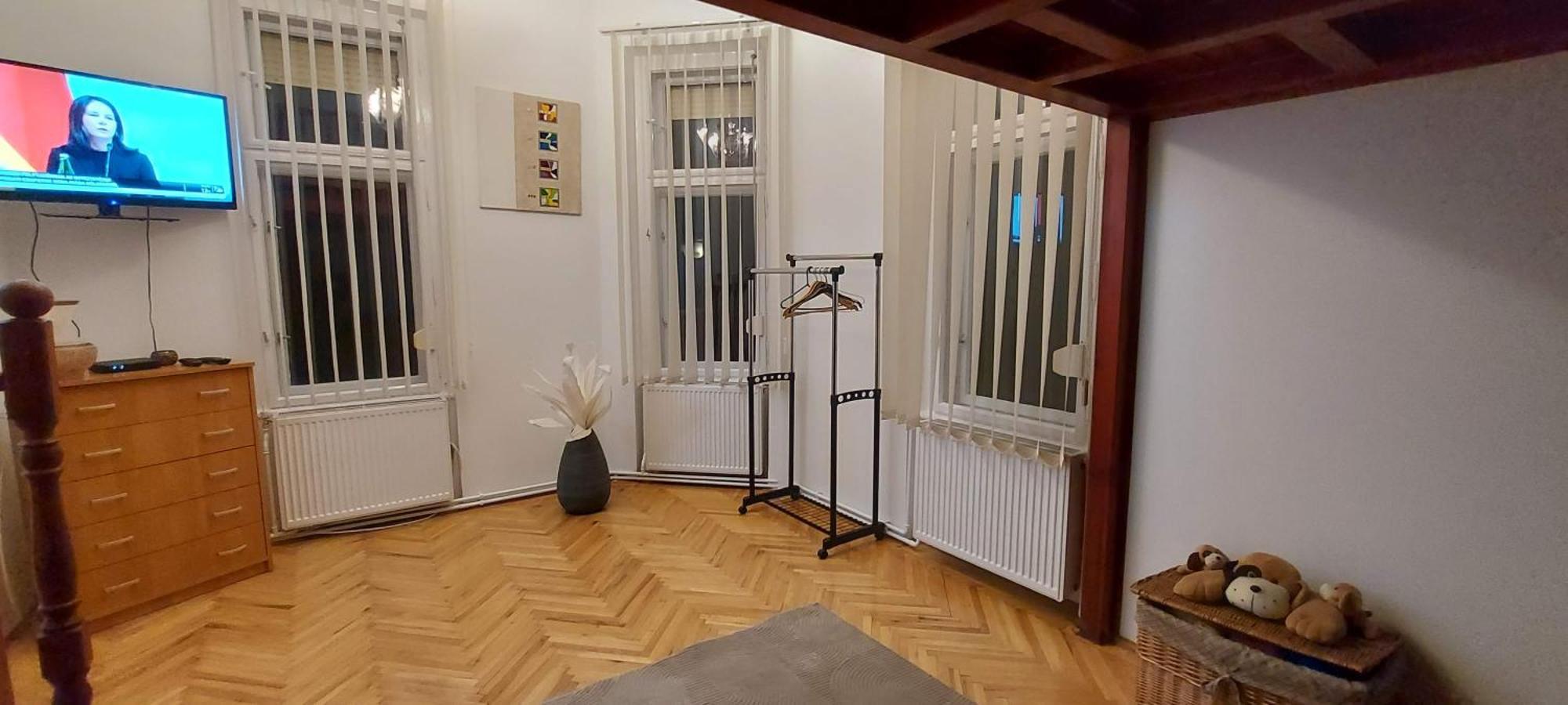 Civis Gold Apartman Debrecen Esterno foto