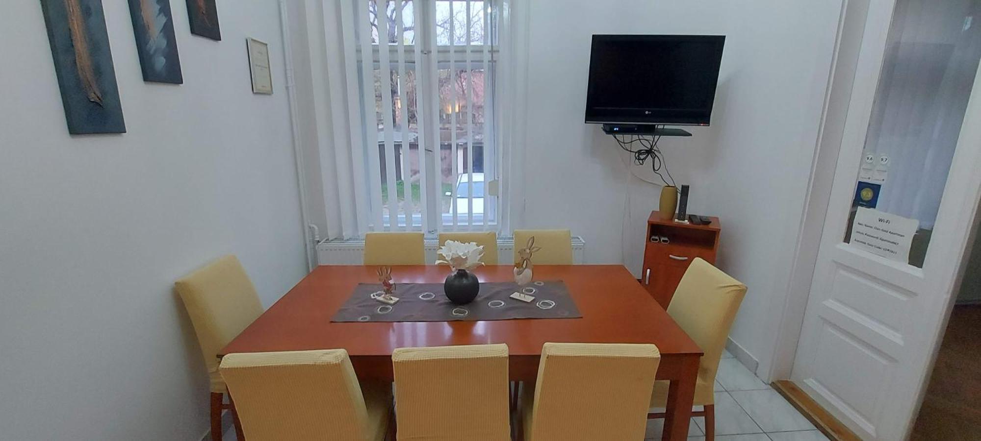Civis Gold Apartman Debrecen Esterno foto